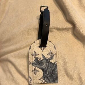 LV Savane Monogram Canvas & Leather Chapman Brothers Rhino Luggage Tag